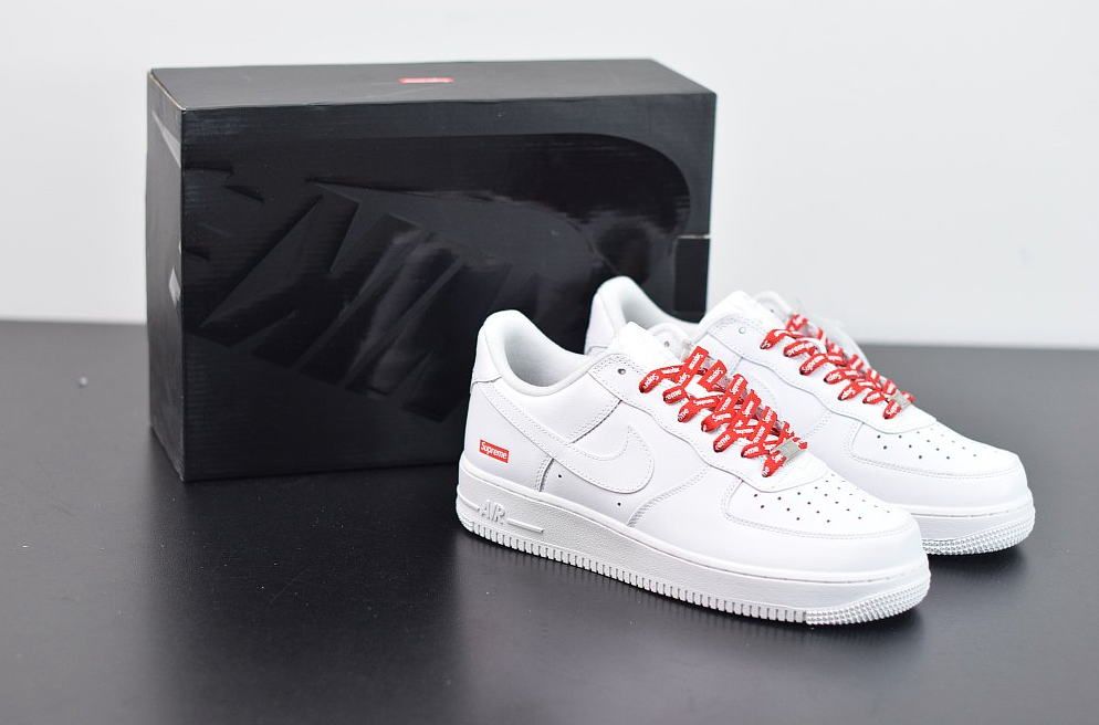 SUPREME X AIR FORCE 1 LOW - WHITE